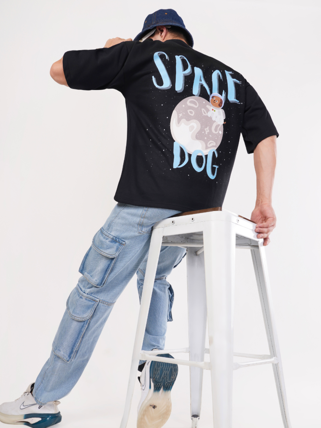 SPACE DOG OVERSIZED T-SHIRT