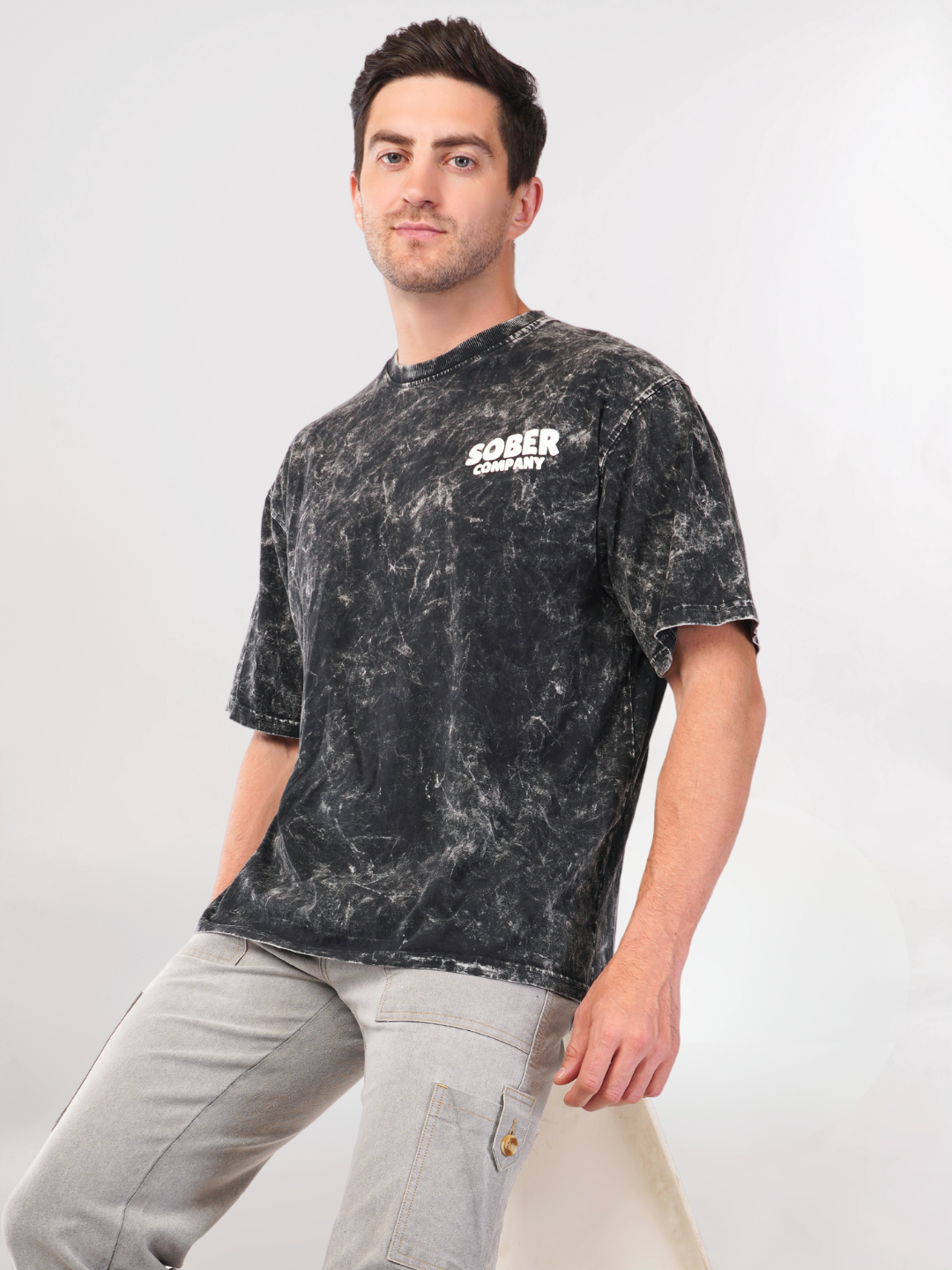 BLACK ACID WASH OVERSIZED T-SHIRT
