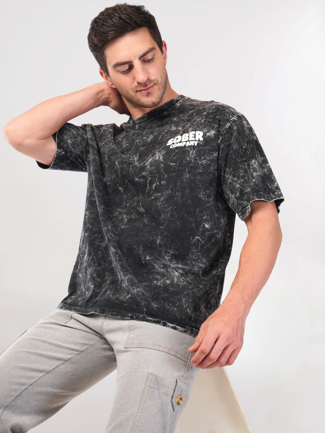 BLACK ACID WASH OVERSIZED T-SHIRT